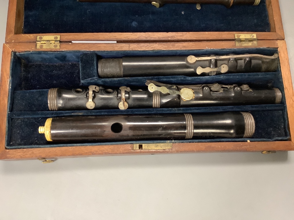 A cased William Henry Potter, Fleet Street, London 1817-1830 flute and a piccollo